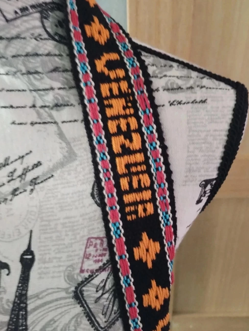 Orange black crossbody bag, Venezuela – photo 3